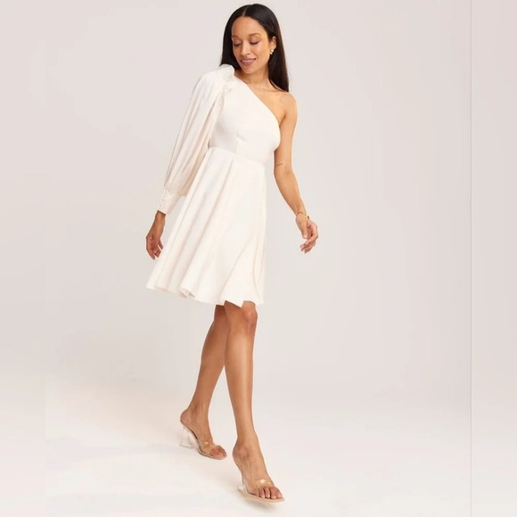 RW&CO. Cream One Shoulder Dress - Picture 2 of 10